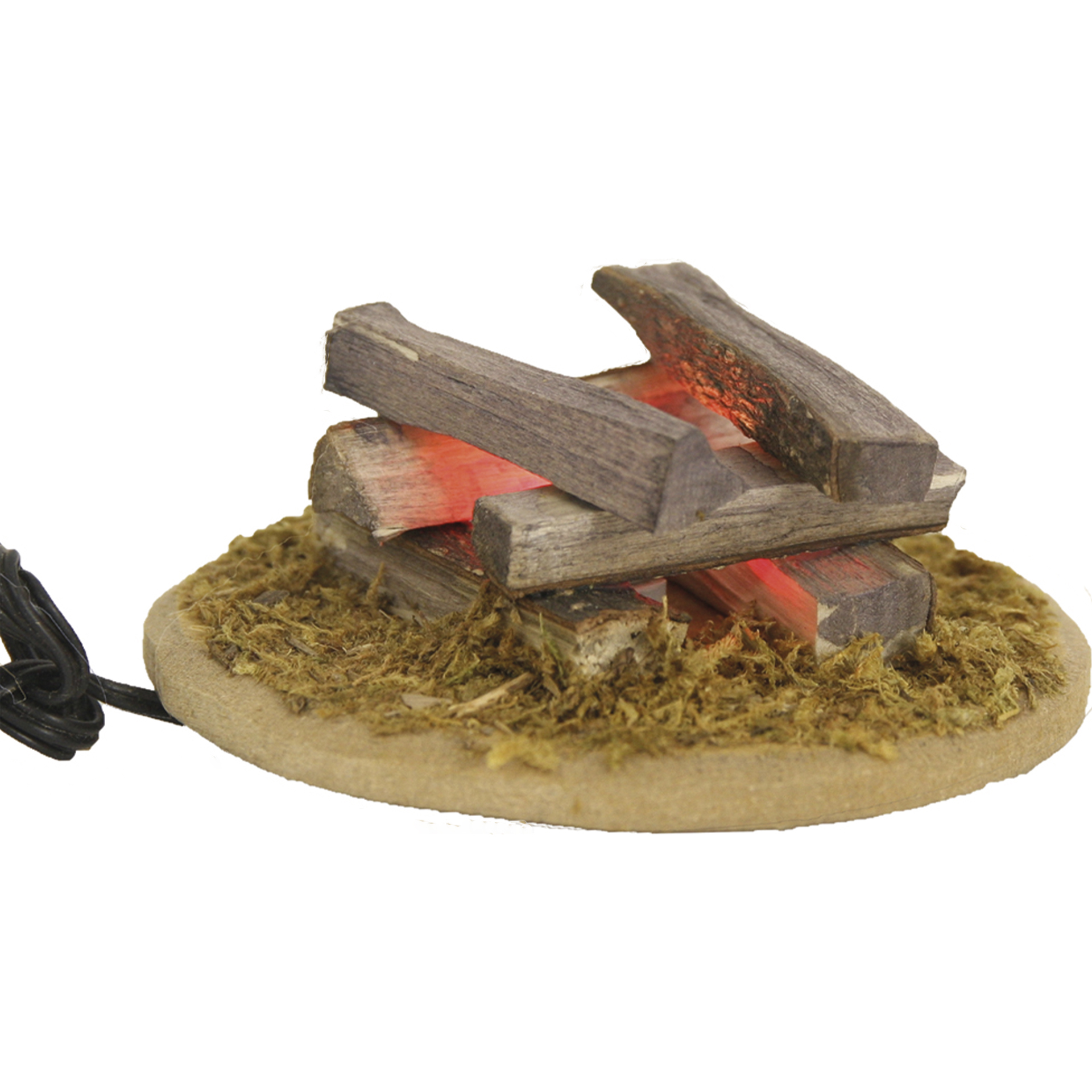 beleuchtete Feuerstelle aus Holzscheiten