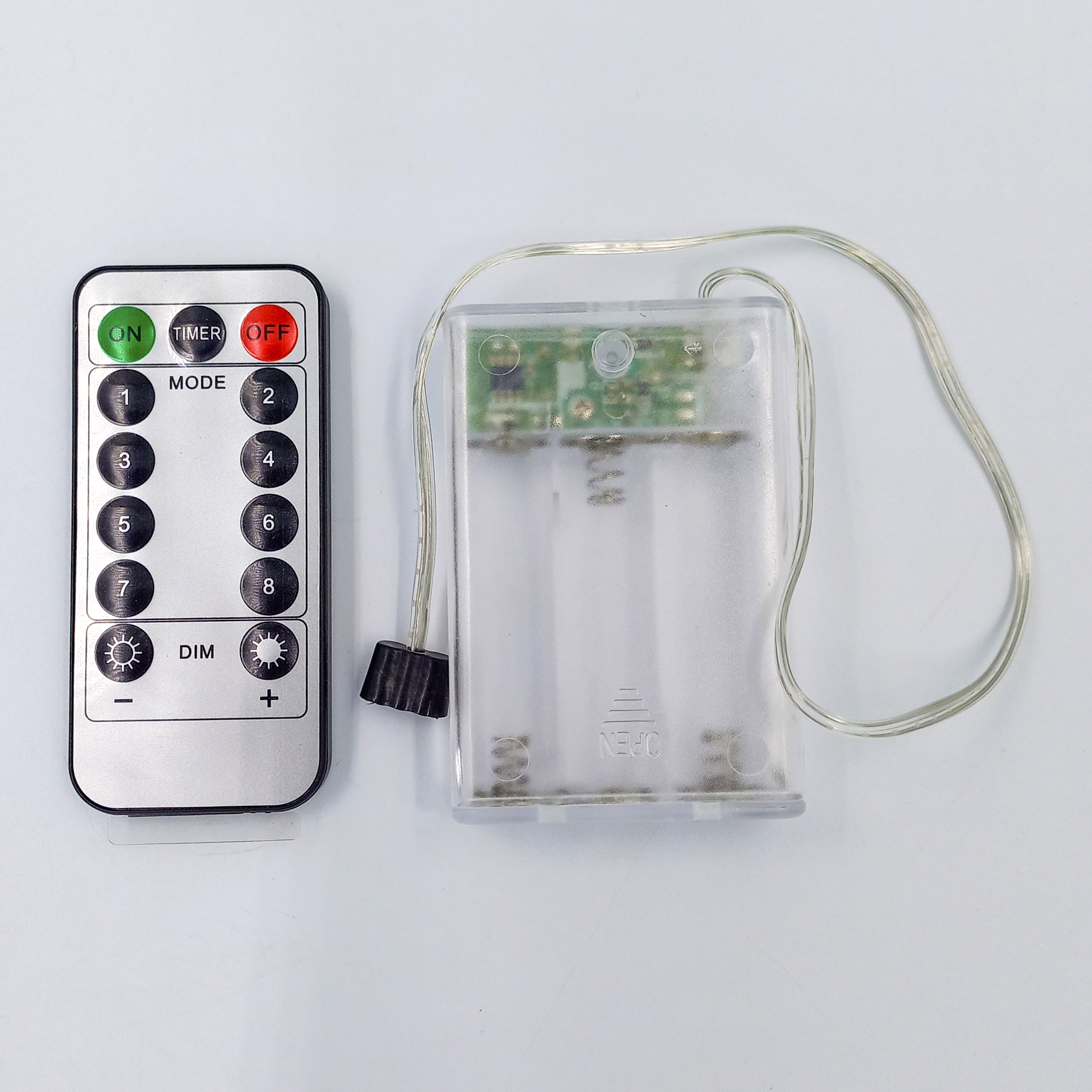 durchsichtige Batteriebox mit Fernbedienung für viele Funktionen