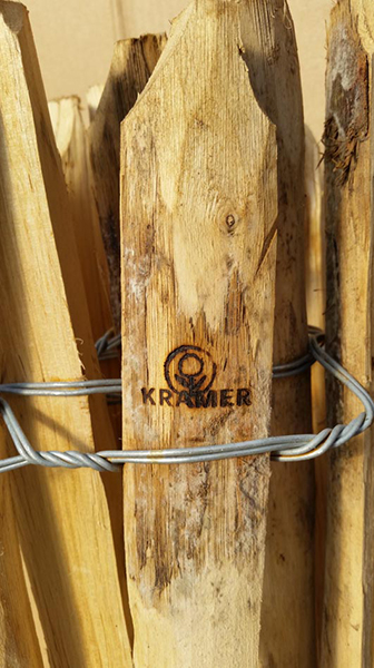 Holzstakete mit Kramer Stempel