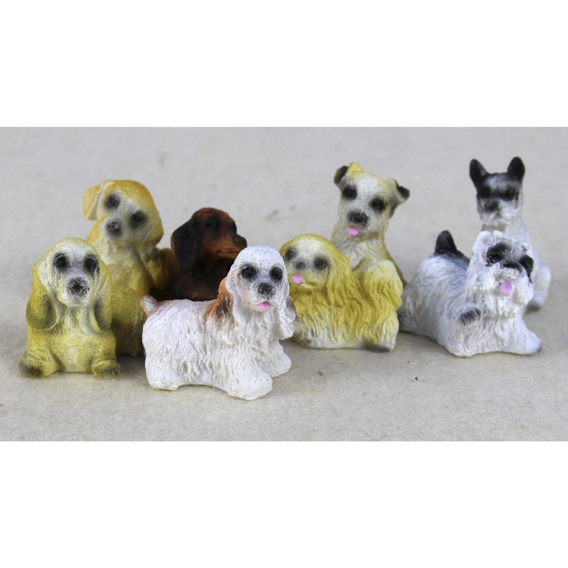 Tierfigur Hund in verschiedenen Ausführungen