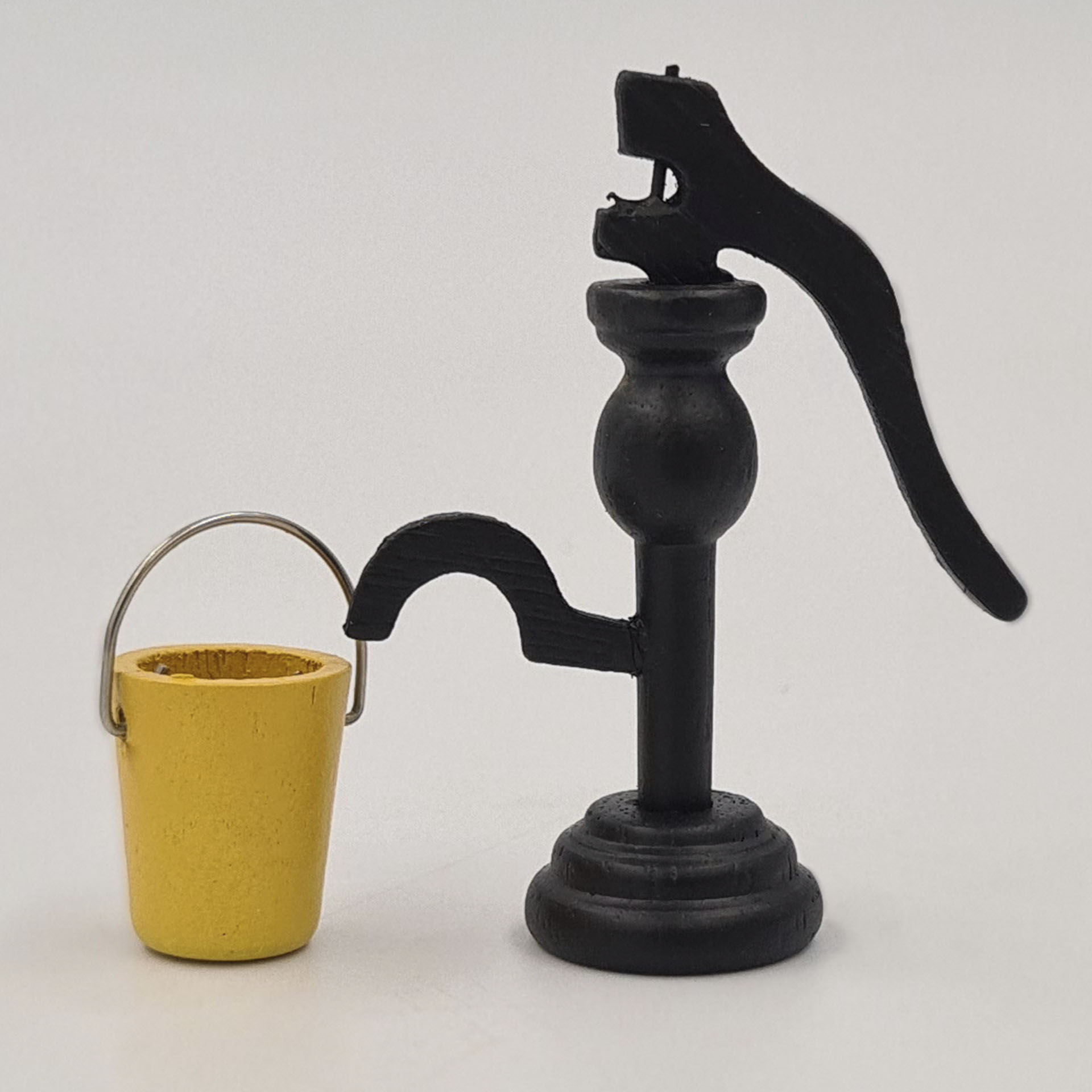 Brunnenpumpe mit Eimer Krippenzubehör Wichtelzubehör