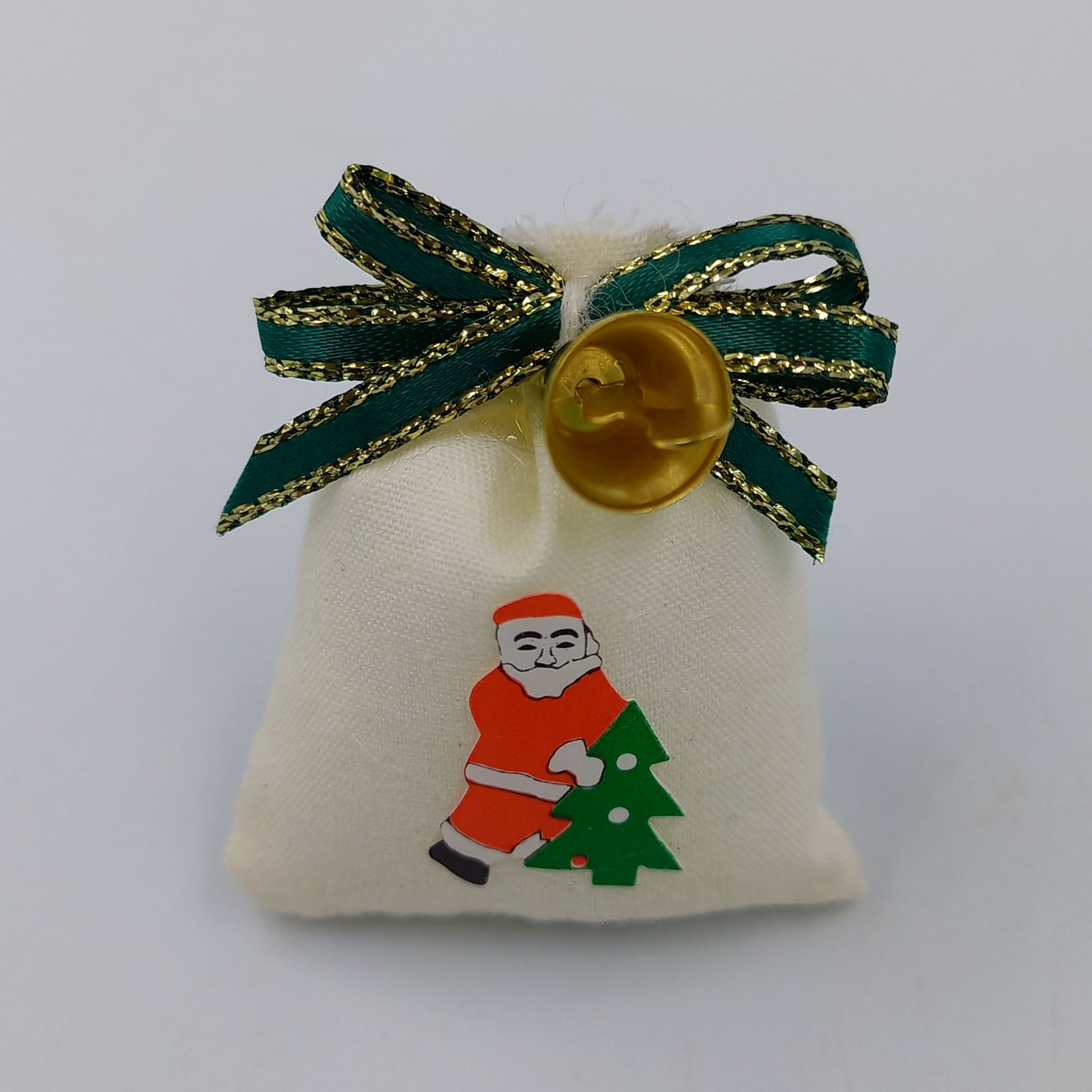 beiger Nikolaussack aus Stoff mit Bild Nikolaus, Schleife und Glöckchen