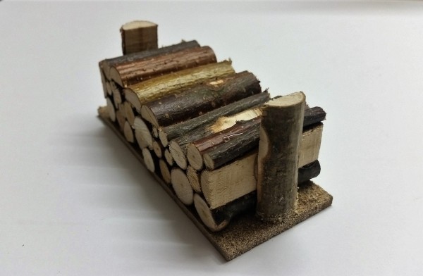 Holzstapel 11cm