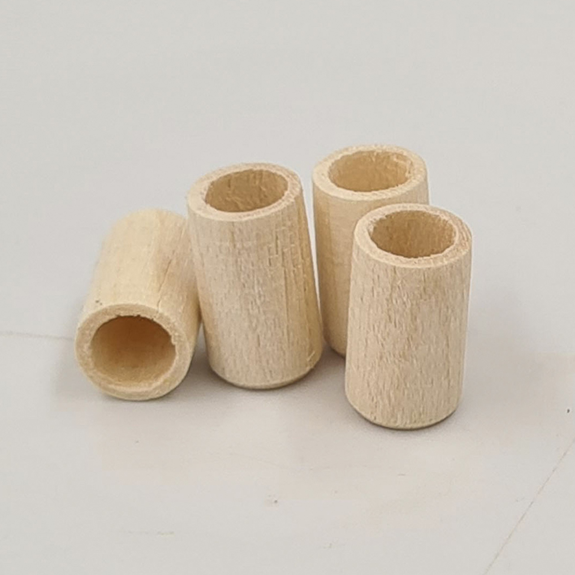 Holzbecher für Wichtel als Trinkbecher oder für Stifte