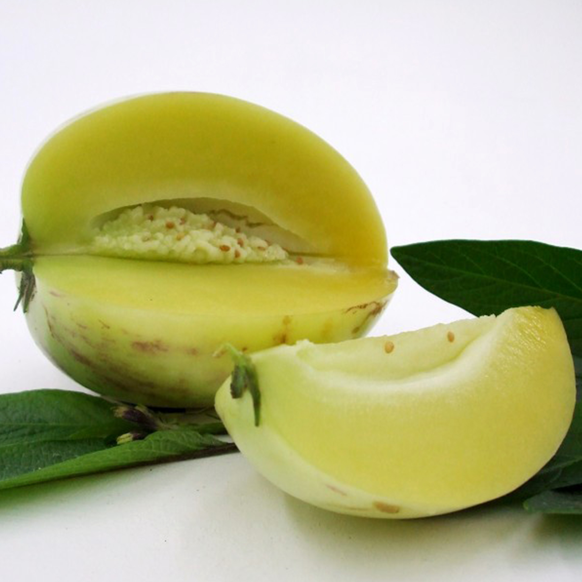 aufgeschnittene Melonenbirne Pepino