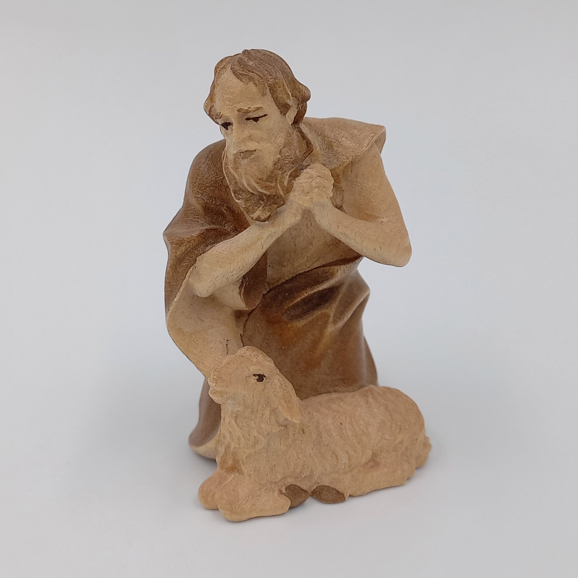 Krippenfigur Hirte kniend mit Schaf  Ulrich Krippe mfg Krippenfigur