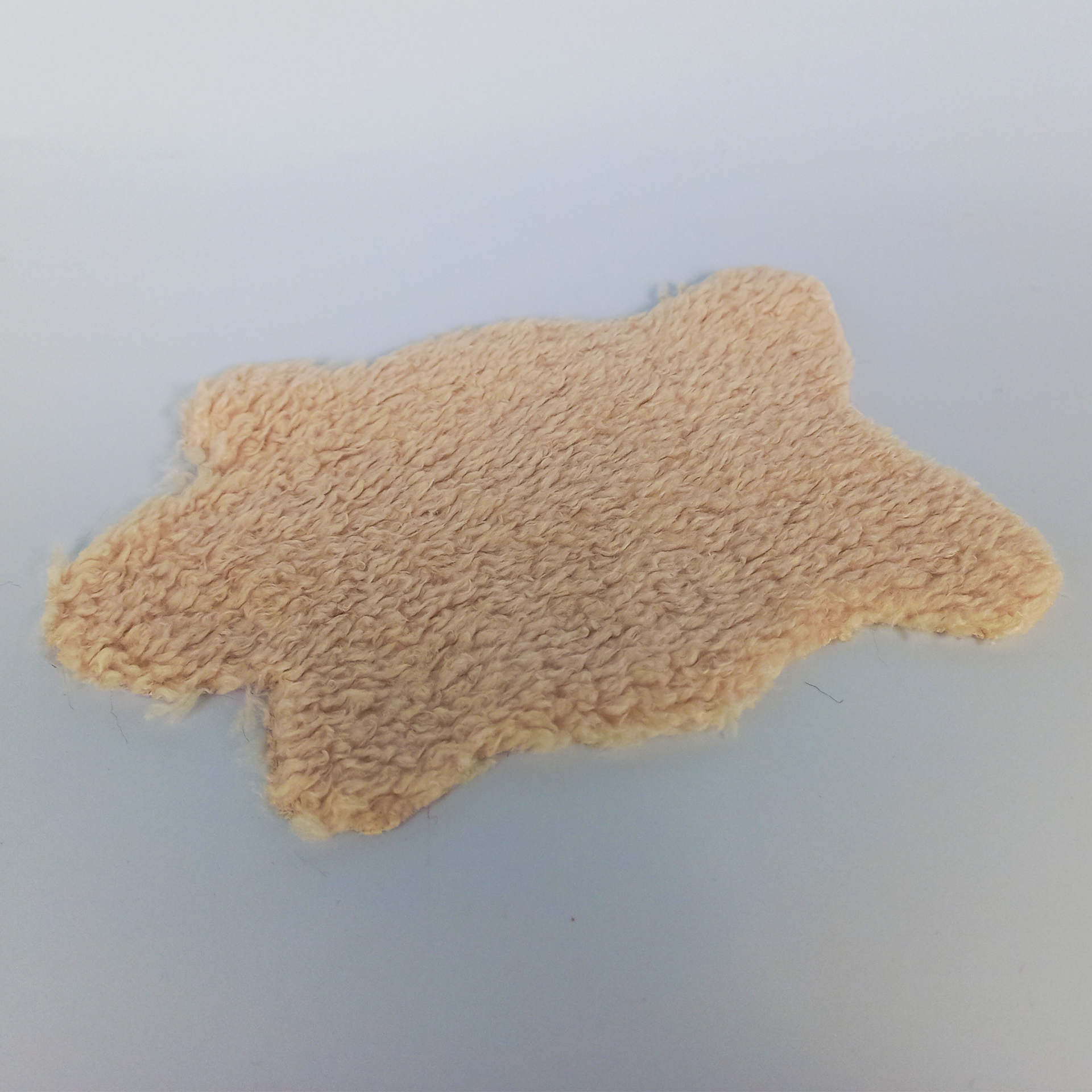 Fell Schaffell beige Wichtelzubehör Krippenzubehör